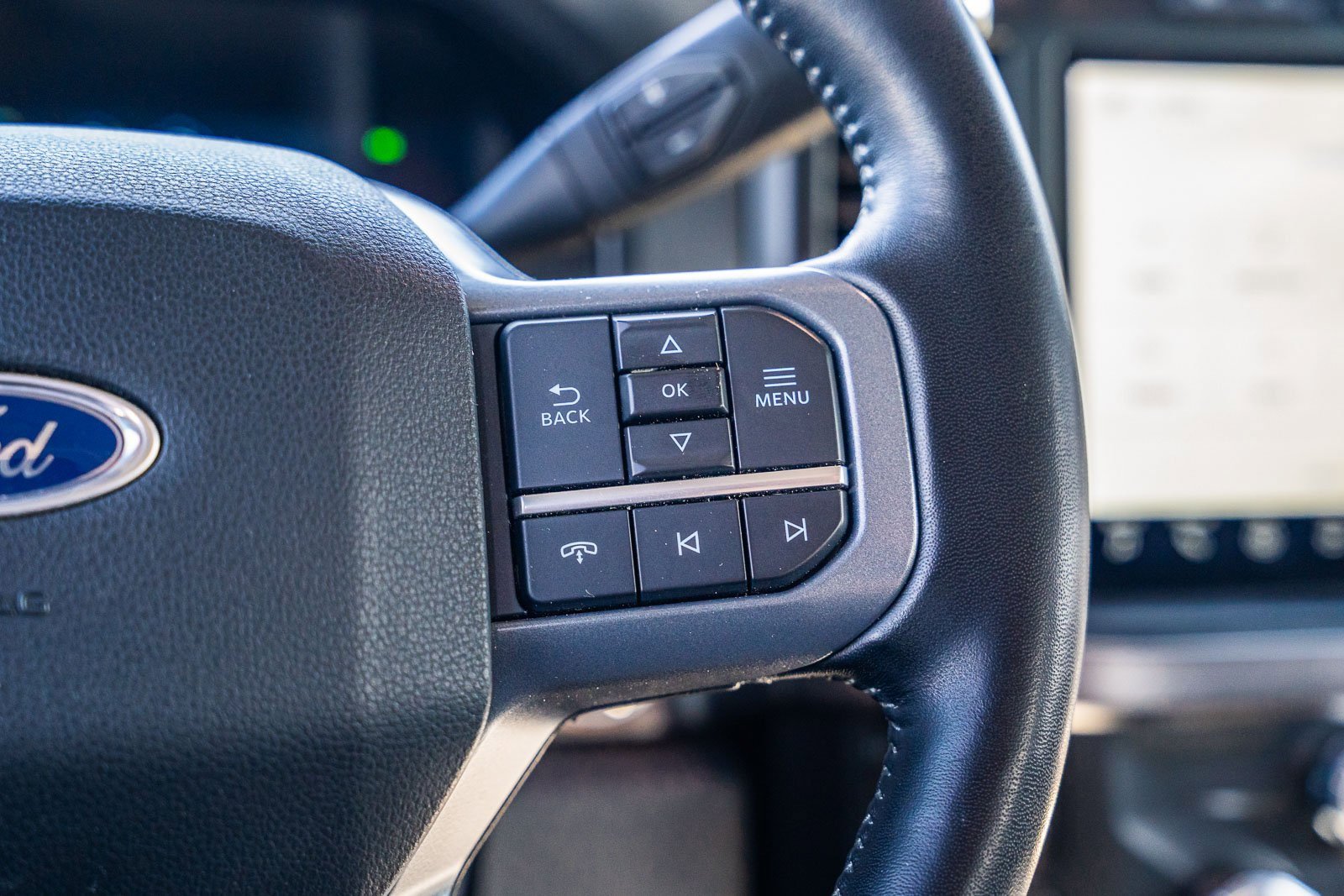 Certified 2023 Ford F250 Lariat w/ Sport Appearance Package image 27