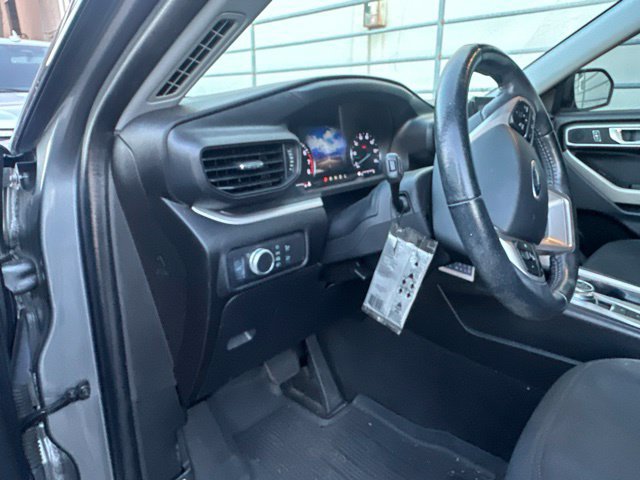Certified 2022 Ford Explorer XLT RWD image 12