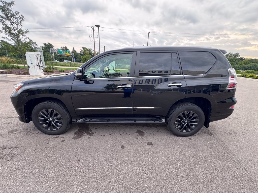 Used 2018 Lexus GX 460 w/ Navigation Package AWD/4WD image 8