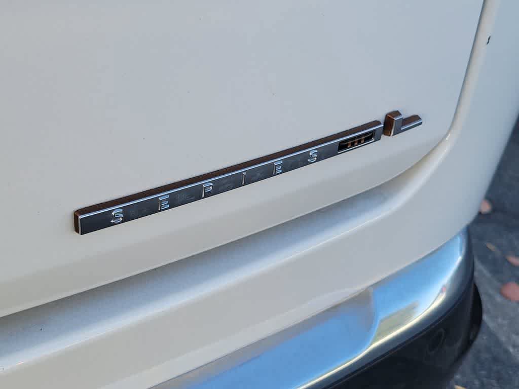 Used 2023 Jeep Grand Wagoneer L Series III w/ Rear Seat Video Group 1 AWD/4WD image 6