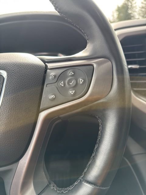 Used 2023 GMC Acadia AT4 w/ Technology Package AWD/4WD image 25