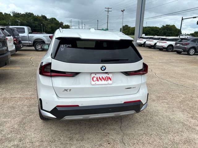 Used 2025 BMW X1 xDrive28i AWD/4WD image 8