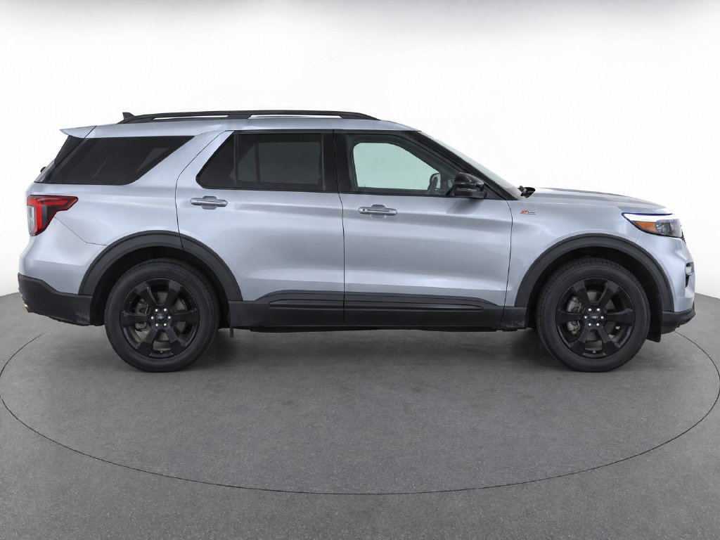 Certified 2023 Ford Explorer ST-Line w/ Class IV Trailer Tow Package AWD/4WD image 2