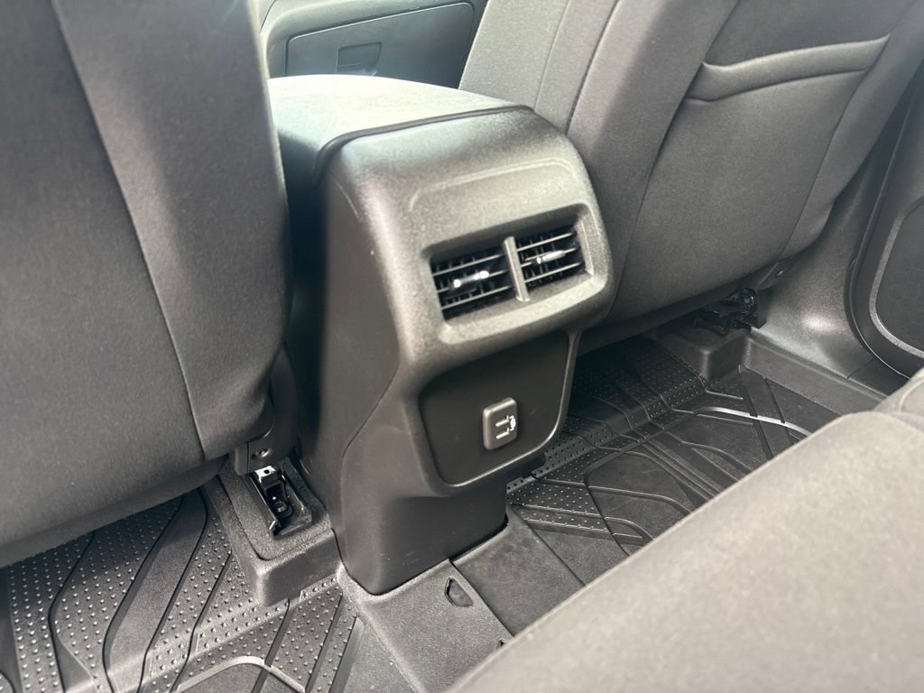 Used 2022 Chevrolet Equinox LT AWD/4WD image 31