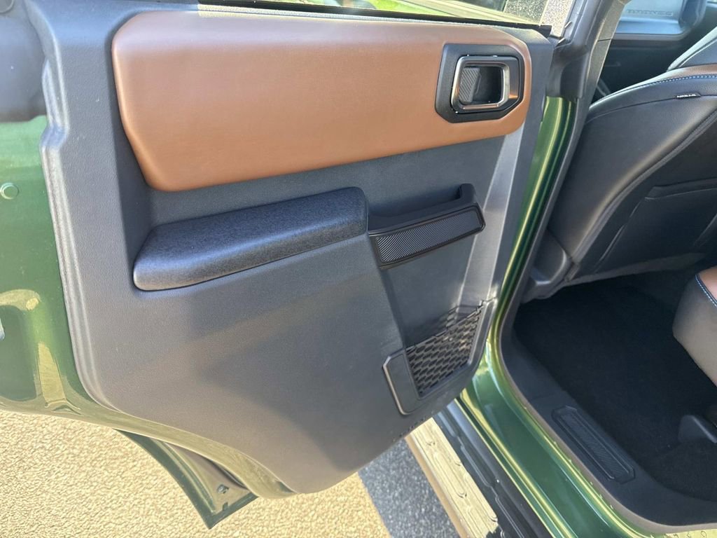 Certified 2024 Ford Bronco Outer Banks image 15