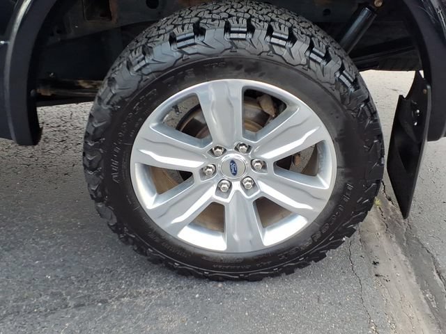 Certified 2019 Ford F150 Platinum w/ Equipment Group 701A Luxury AWD/4WD image 8