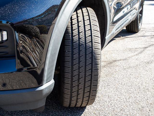 Certified 2022 Ford Explorer Limited w/ Equipment Group 301A image 9