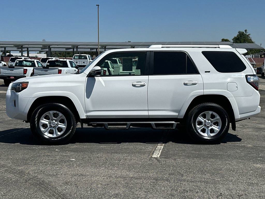 Used 2018 Toyota 4Runner SR5 Premium AWD/4WD image 6