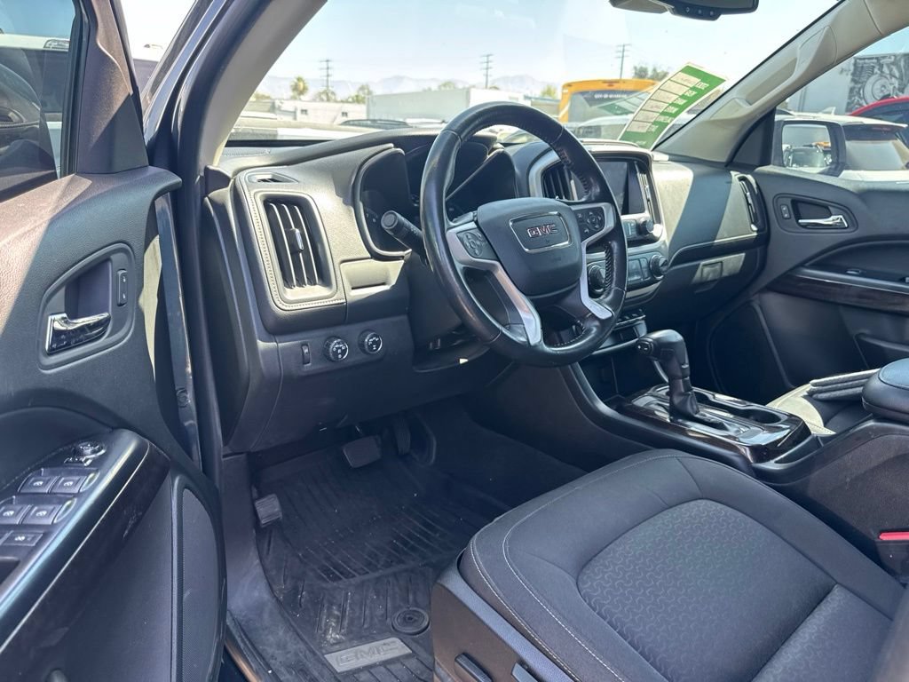Used 2020 GMC Canyon SLE w/ Driver Alert Package AWD/4WD image 5