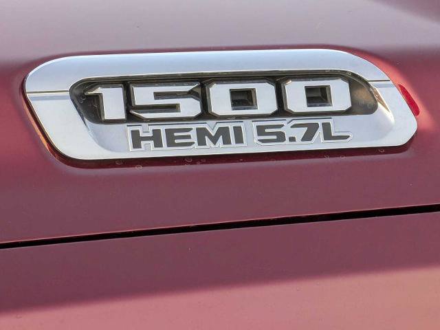 Used 2022 RAM 1500 Limited w/ Body-Colour Bumper Group AWD/4WD image 11