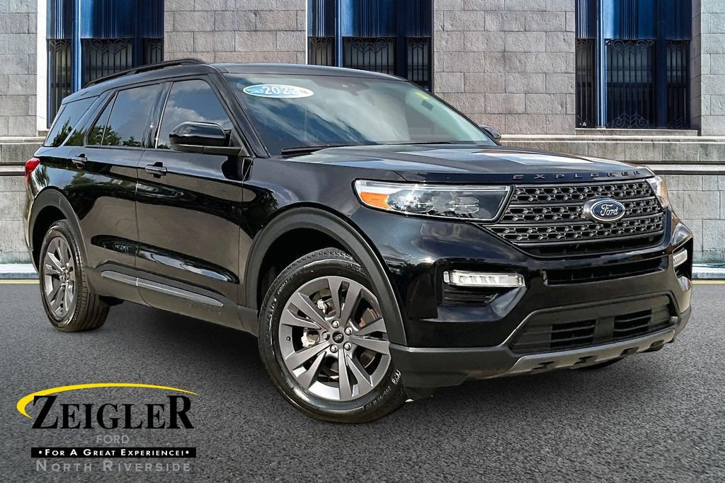 Certified 2022 Ford Explorer XLT w/ Equipment Group 202A