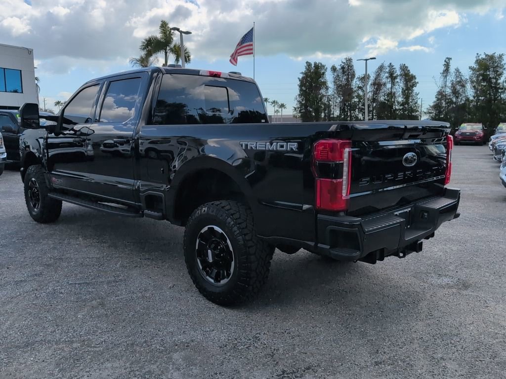 Certified 2025 Ford F250 Lariat w/ Lariat Ultimate Package image 5