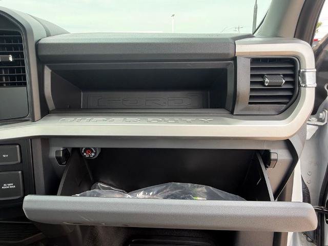 Certified 2024 Ford F550 4x4 Crew Cab Super Duty image 39
