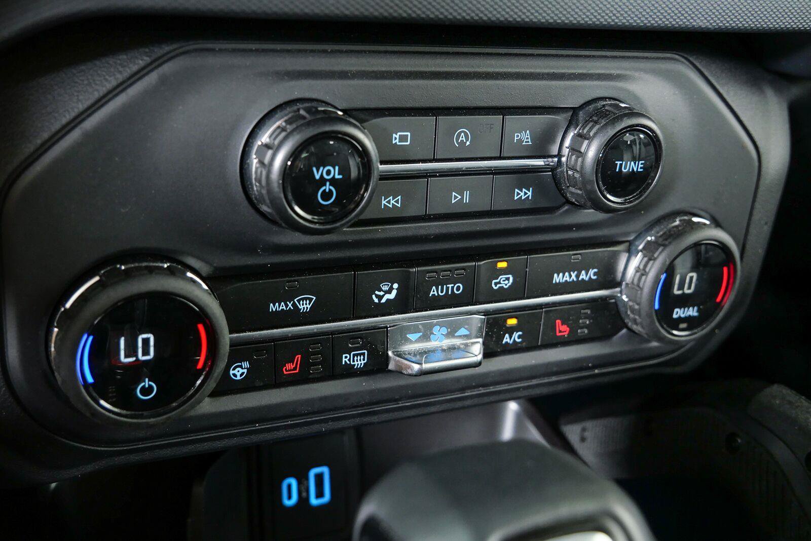 Certified 2024 Ford Bronco Raptor AWD/4WD image 16