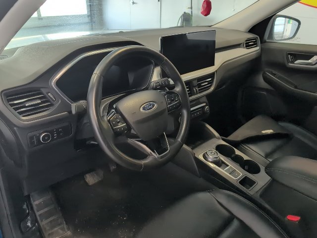 Certified 2023 Ford Escape Platinum AWD/4WD image 10