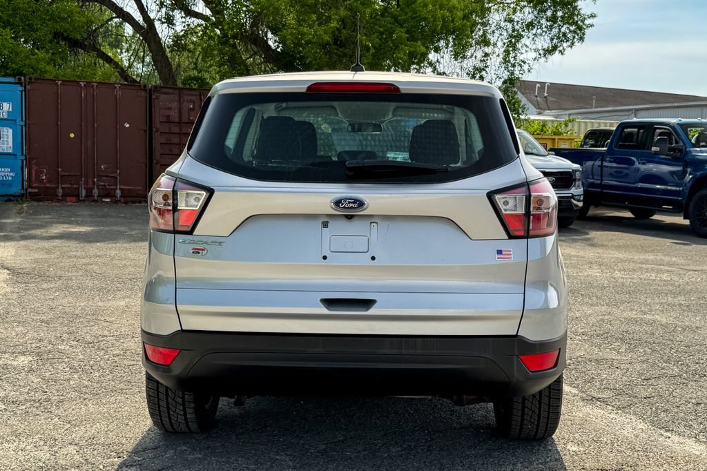 Certified 2018 Ford Escape S FWD image 4