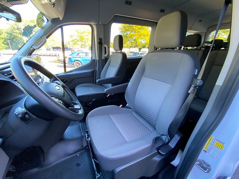 Certified 2025 Ford Transit 350 XLT RWD image 24
