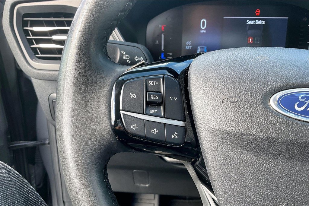 Certified 2023 Ford Escape Active AWD/4WD image 17