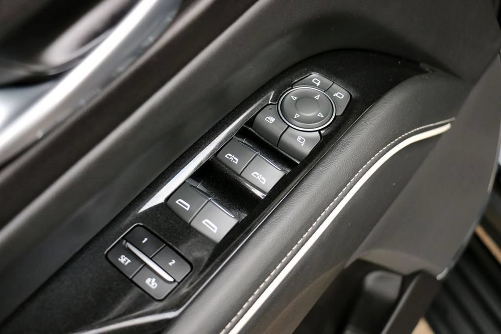 Used 2023 Cadillac Escalade Sport w/ LPO, ONYX Package AWD/4WD image 19