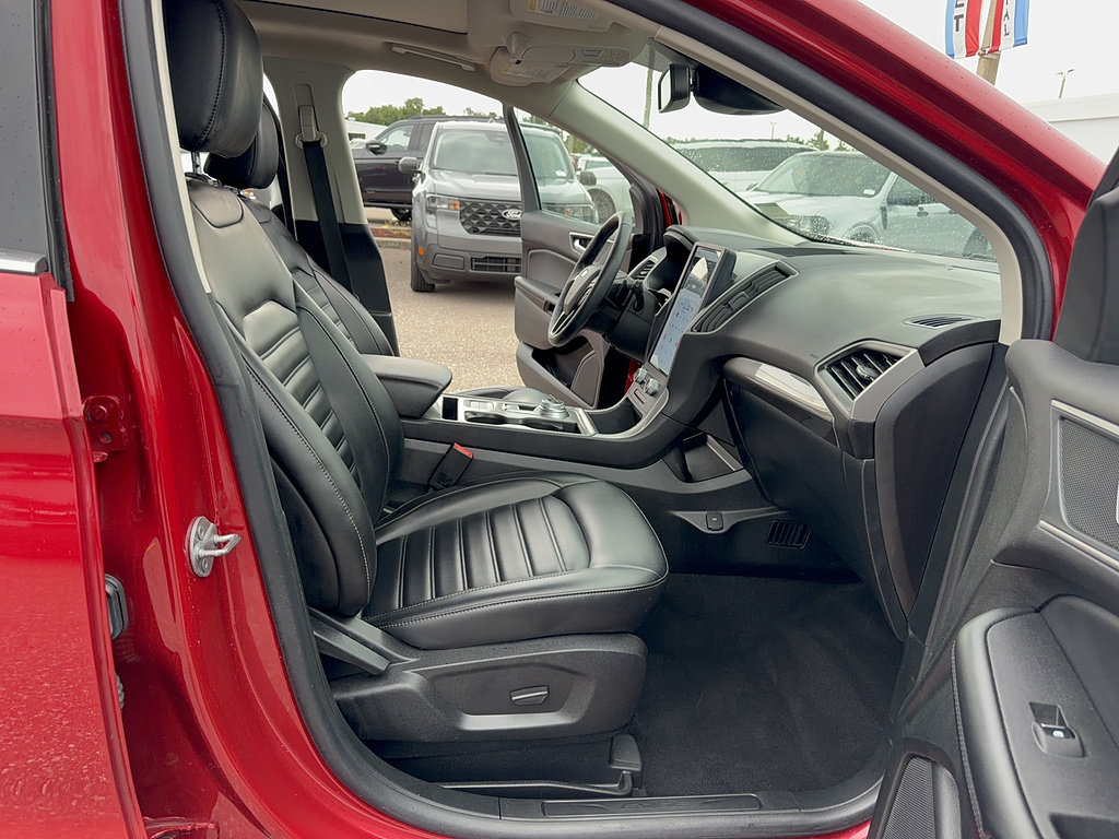 Certified 2023 Ford Edge SEL w/ Convenience Package AWD/4WD image 14