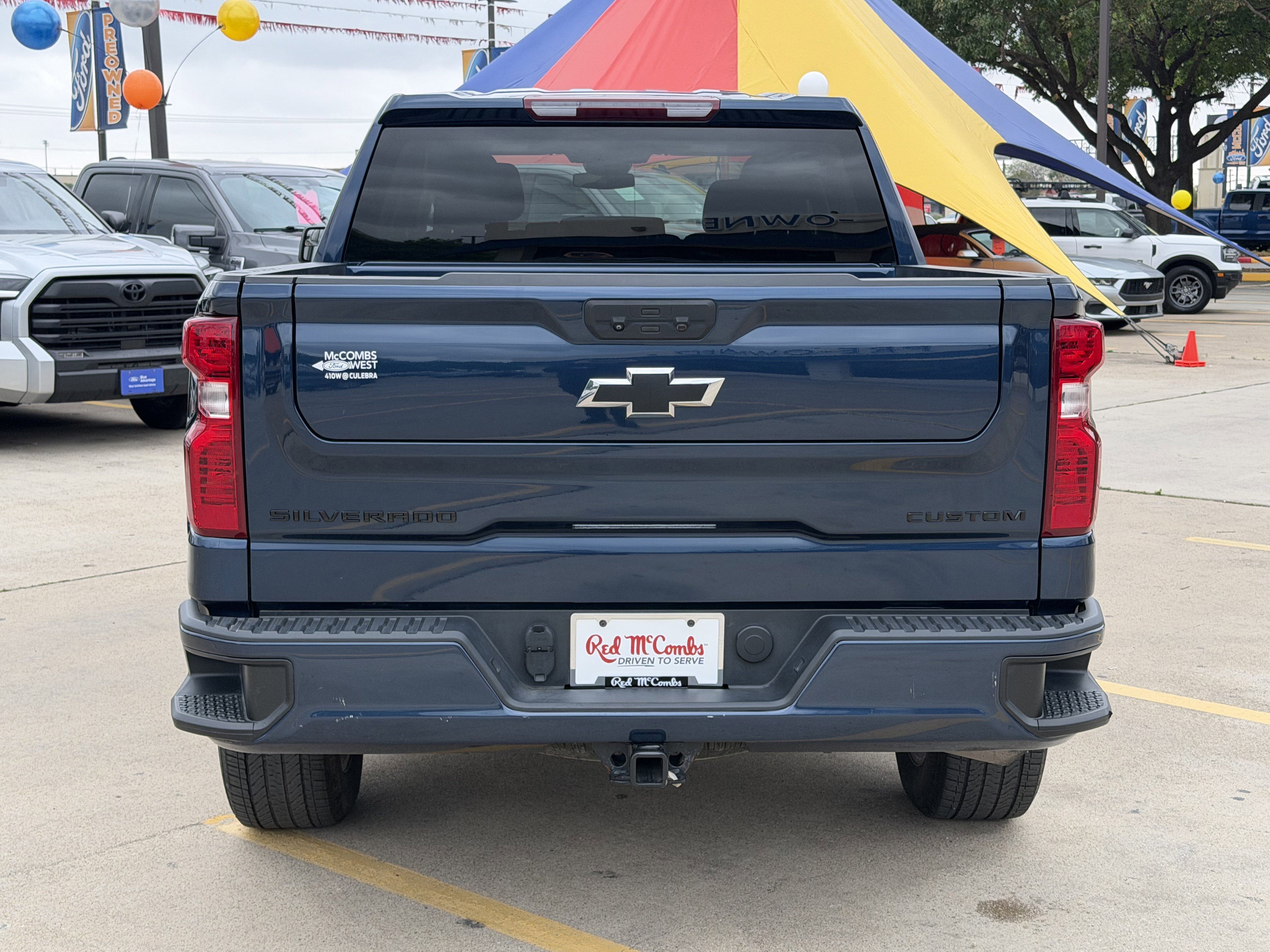 Used 2023 Chevrolet Silverado 1500 Custom w/ LPO, Dark Essentials Package image 5