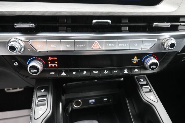 Used 2024 Kia Telluride SX Prestige X-Line AWD/4WD image 17