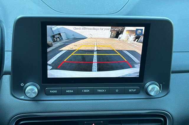 Used 2022 Hyundai Kona SEL w/ Convenience Package image 16