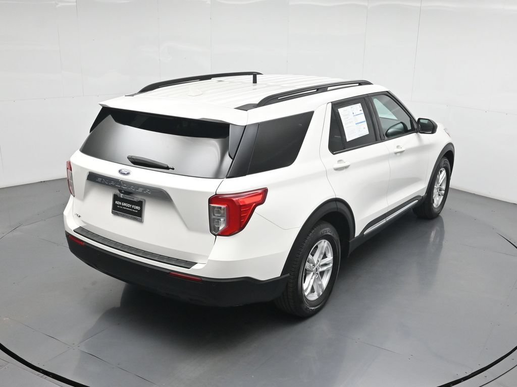 Certified 2024 Ford Explorer XLT RWD image 43