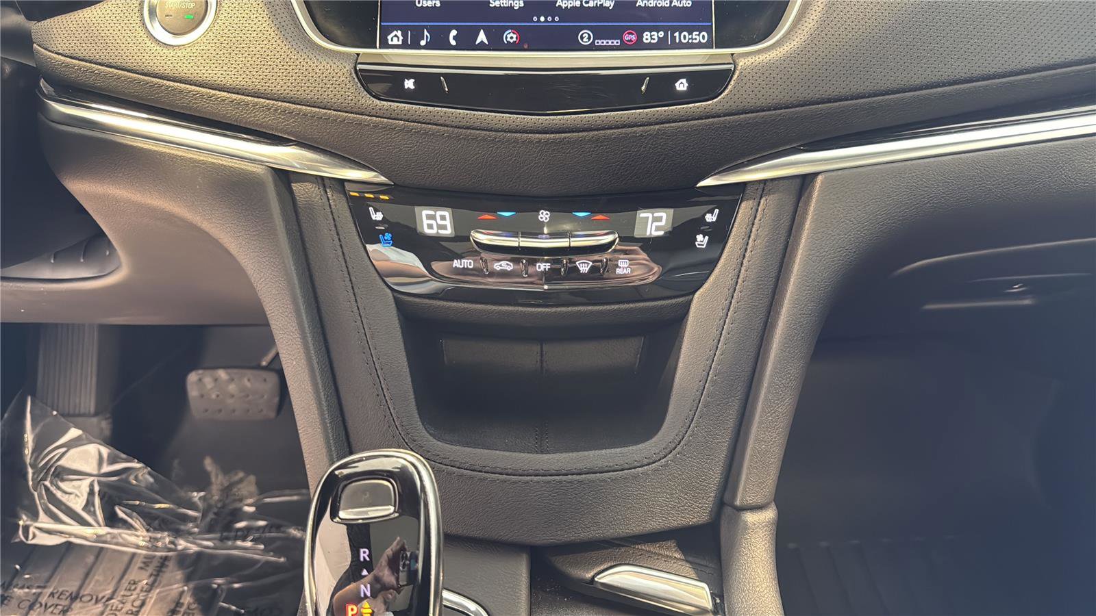 Used 2023 Cadillac XT5 Premium Luxury w/ Technology Package AWD/4WD image 25