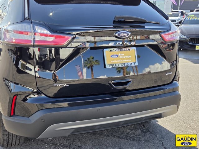 Certified 2024 Ford Edge SEL w/ Convenience Package AWD/4WD image 6