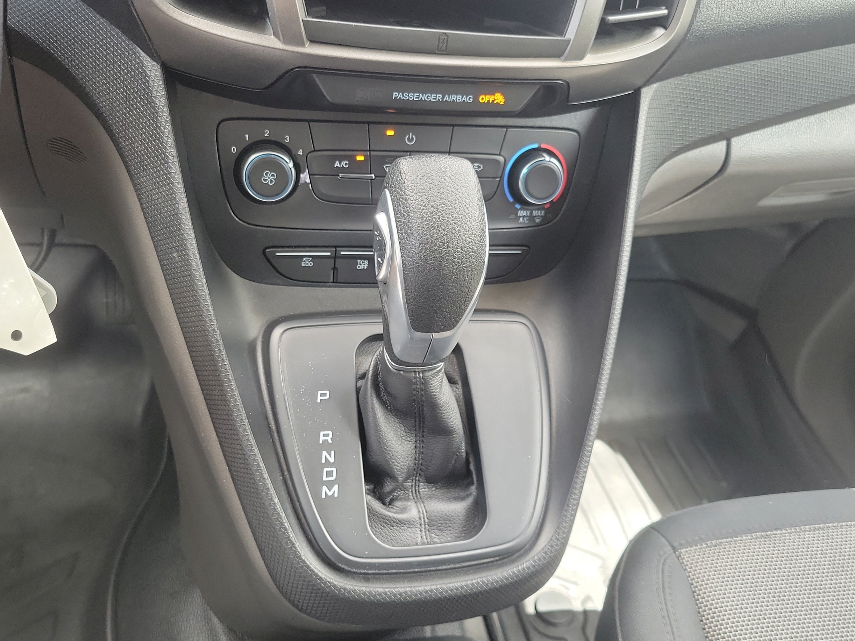 Certified 2019 Ford Transit Connect XL FWD image 21