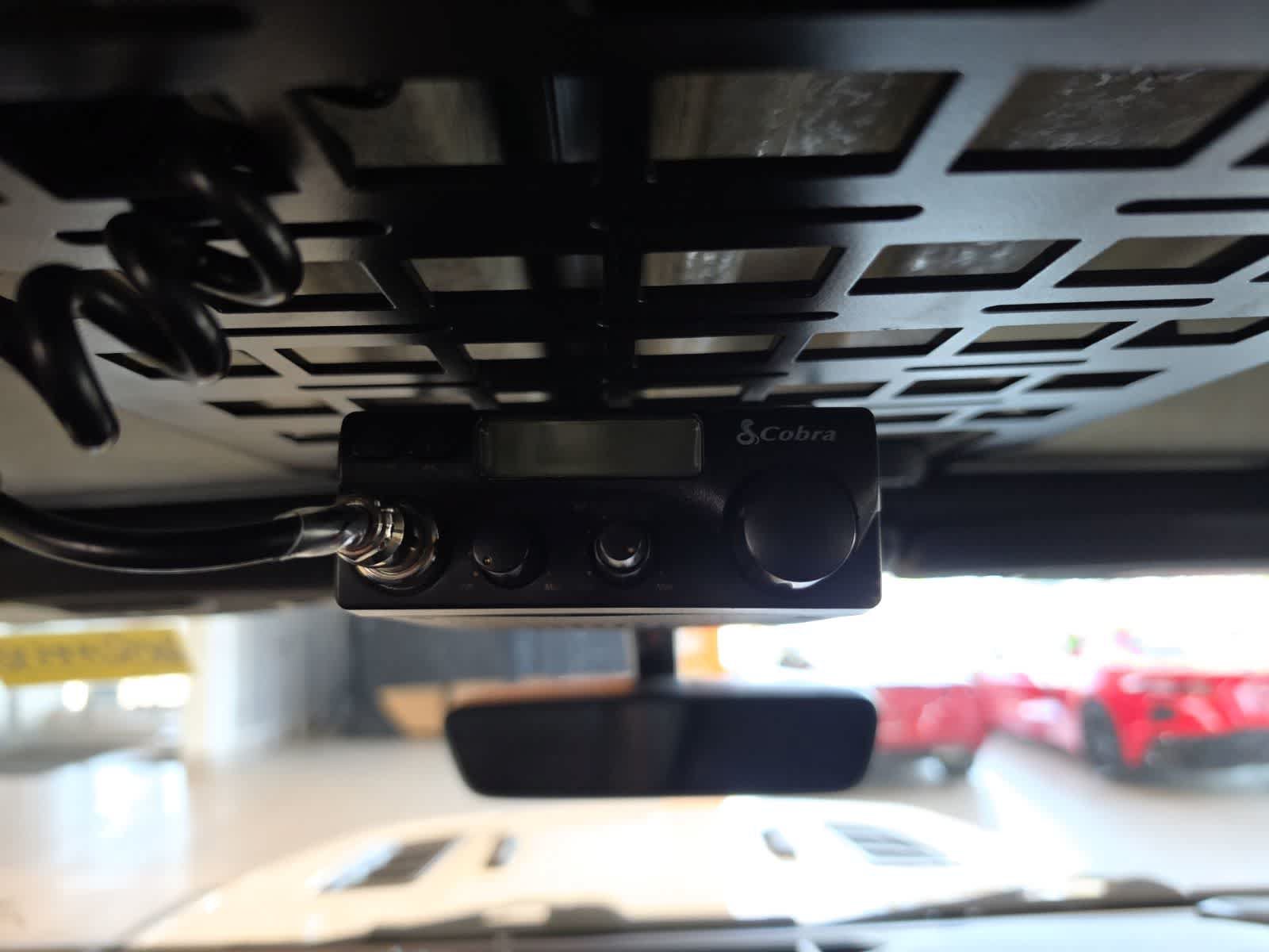 Used 2018 Jeep Wrangler Unlimited Rubicon w/ Dual Top Group AWD/4WD image 28