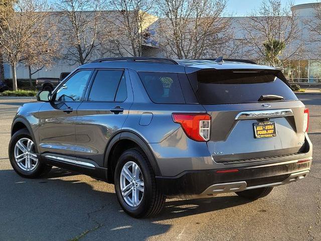 Certified 2024 Ford Explorer XLT w/ Equipment Group 202A image 3