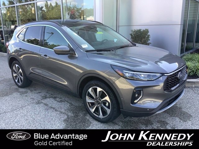 Certified 2023 Ford Escape Platinum w/ Premium Technology Package