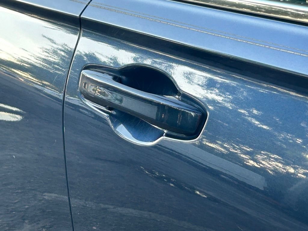 Used 2024 Honda CR-V EX-L image 19