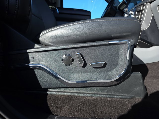 Certified 2021 Ford F150 Lariat w/ Equipment Group 502A High image 31