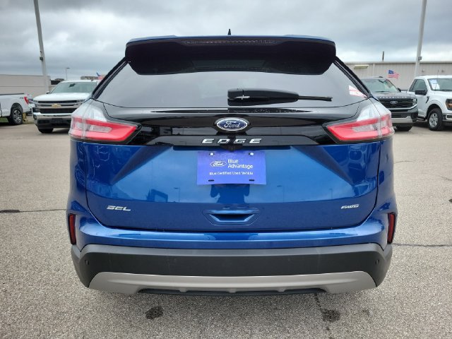 Certified 2023 Ford Edge SEL w/ Convenience Package AWD/4WD image 4