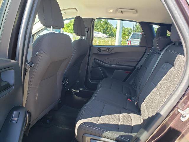 Certified 2023 Ford Escape Active AWD/4WD image 11