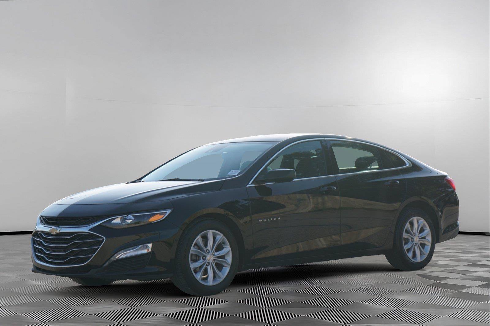 Used 2025 Chevrolet Malibu LT FWD image 8