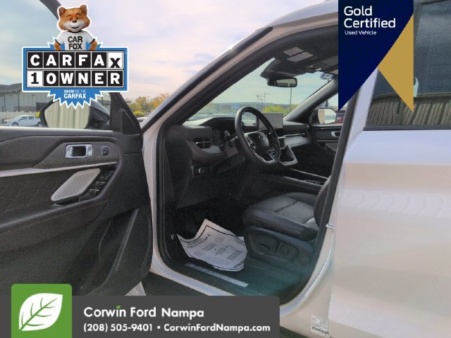 Certified 2025 Ford Explorer Platinum w/ Ultimate Package AWD/4WD image 11