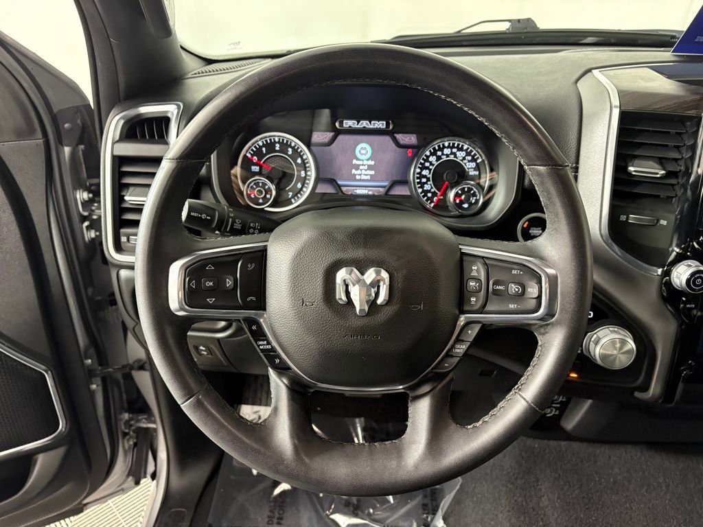 Used 2025 RAM 1500 Laramie image 16