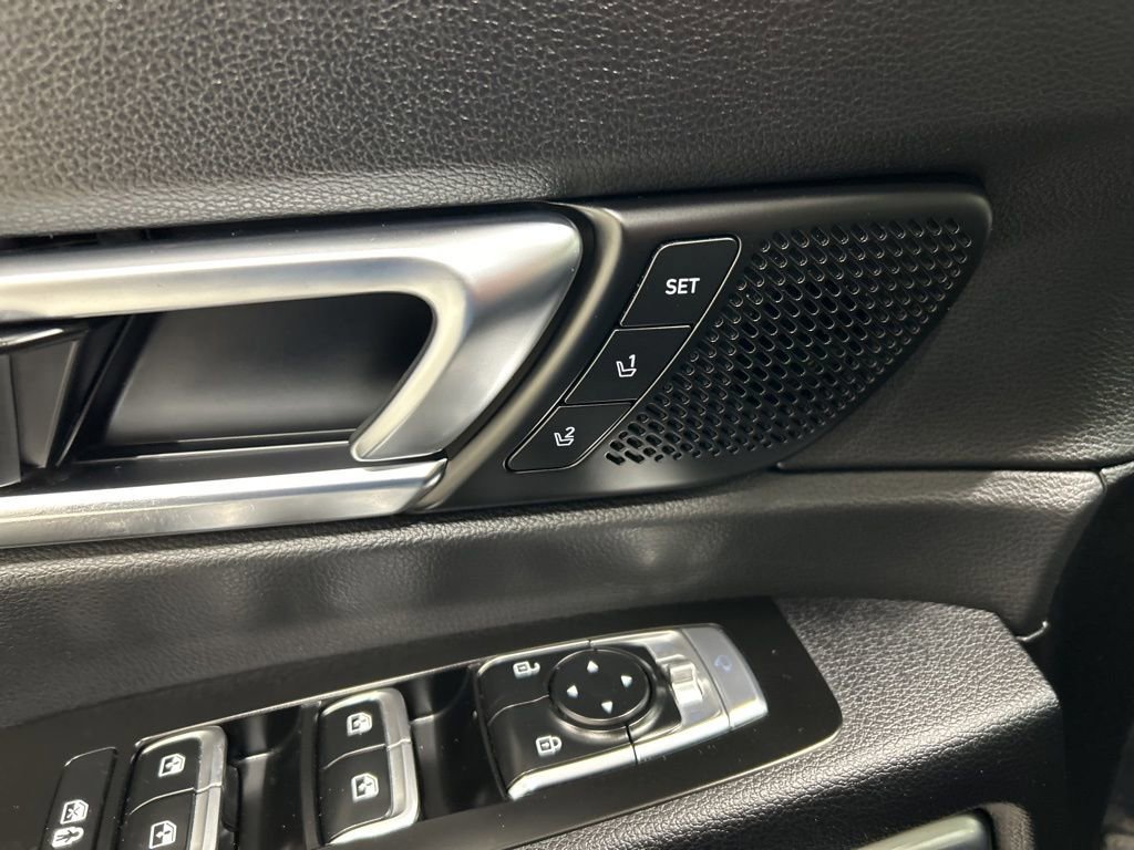 Used 2020 Kia Telluride SX image 14