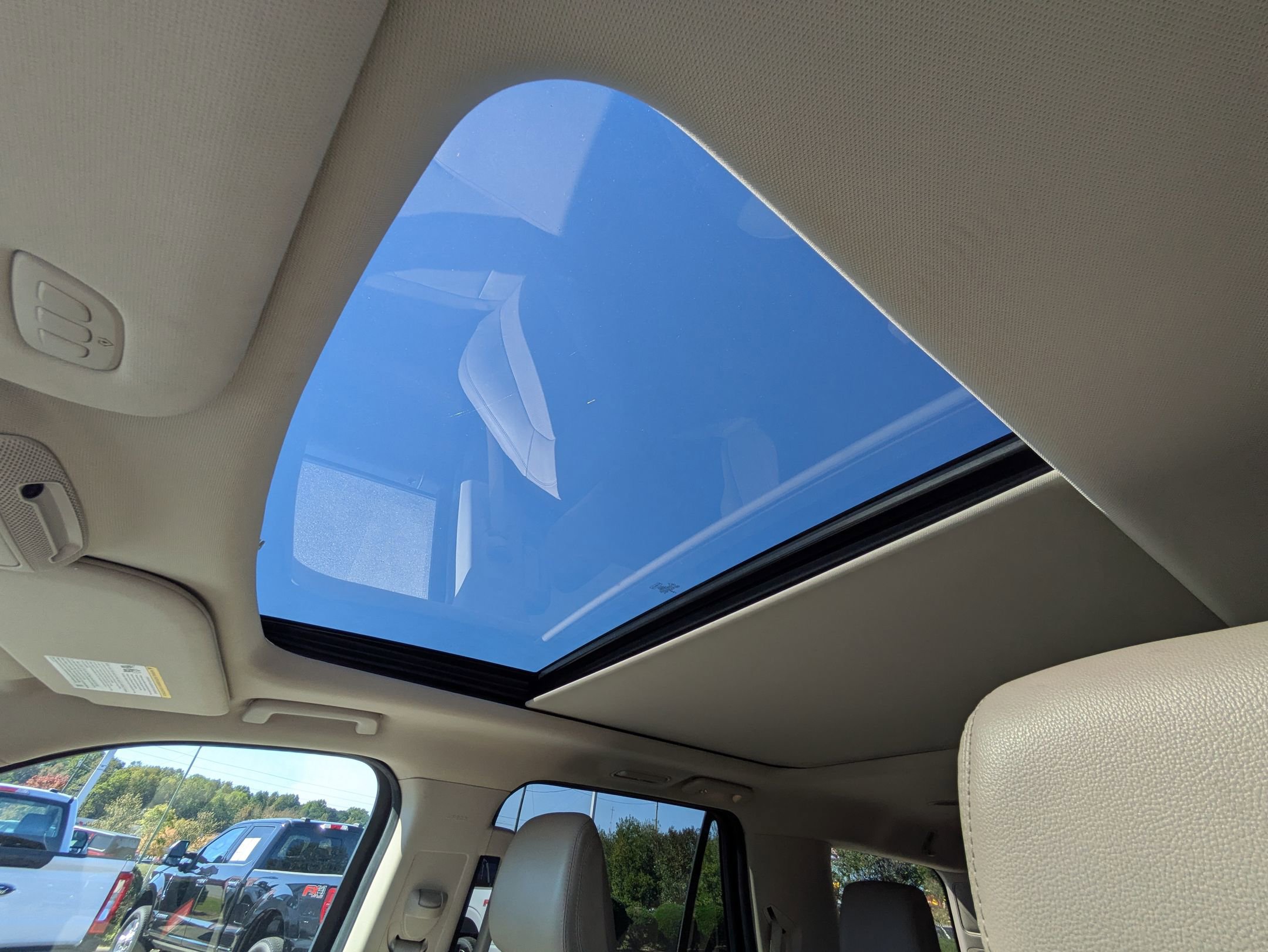 Certified 2024 Ford Expedition Limited image 25