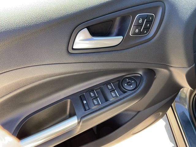 Certified 2017 Ford Escape Titanium AWD/4WD image 12