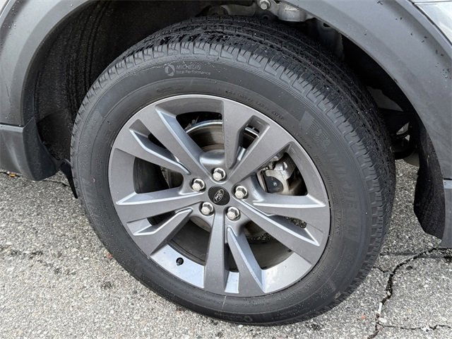 Certified 2023 Ford Explorer XLT w/ Equipment Group 202A image 5