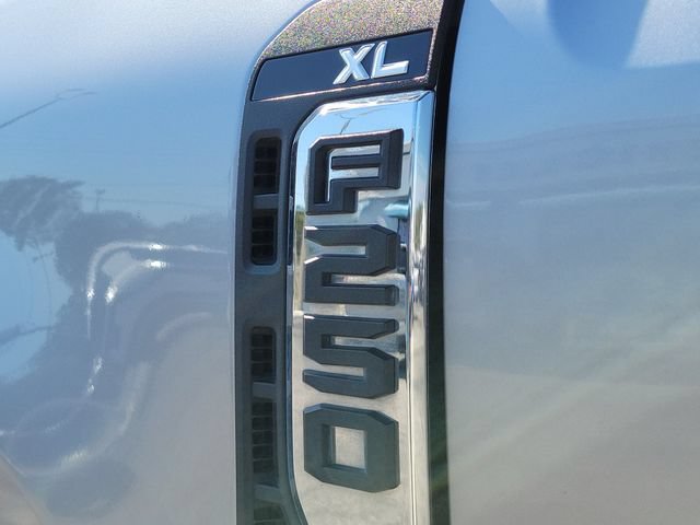 Certified 2024 Ford F250 XL w/ FX4 Off-Road Package AWD/4WD image 7