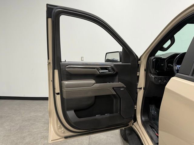 Used 2022 Chevrolet Silverado 1500 ZR2 image 14