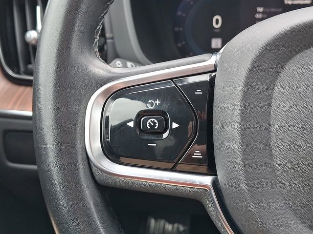 Used 2023 Volvo XC60 B6 Ultimate w/ Protection Package Premier AWD/4WD image 21