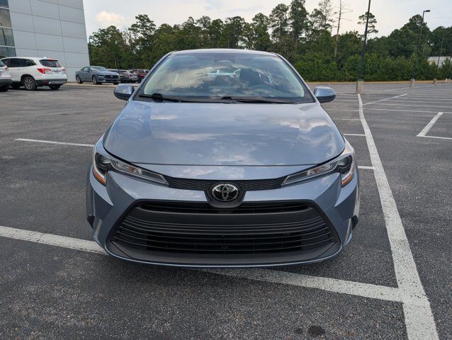 Used 2024 Toyota Corolla LE FWD image 6