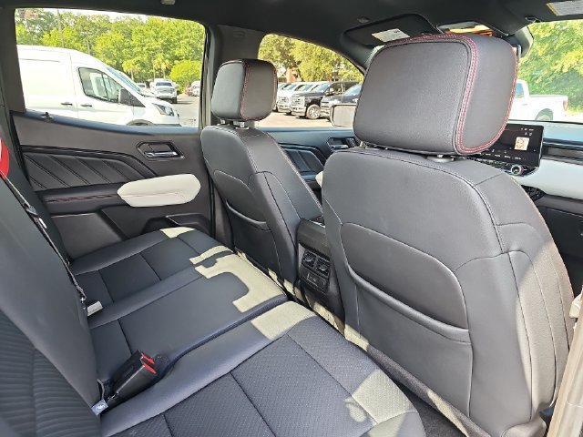 Used 2024 GMC Canyon AT4X AWD/4WD image 11
